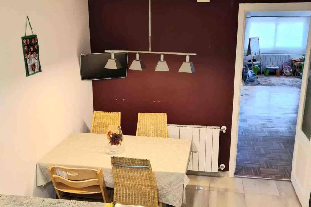 Apartamento Piso Amplio En El Centro ¡Ofertas Para Familias! Valencia Exterior foto